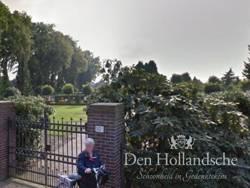 Rooms Katholieke Begraafplaats Helden 't Höltje 10 Helden