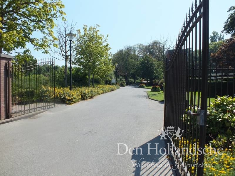 Rooms Katholieke Begraafplaats Wateringen Julianastraat 17A-33 Wateringen