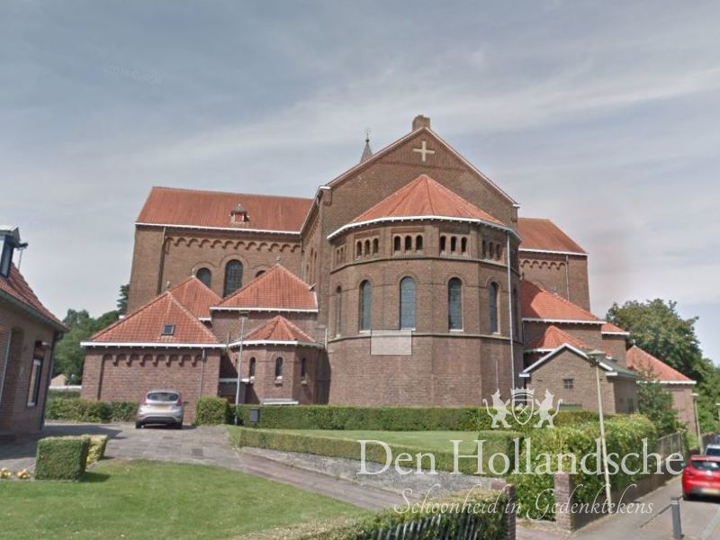 grafstenen Groesbeek Rooms Katholieke Begraafplaats Groesbeek Cosmas en Damianus