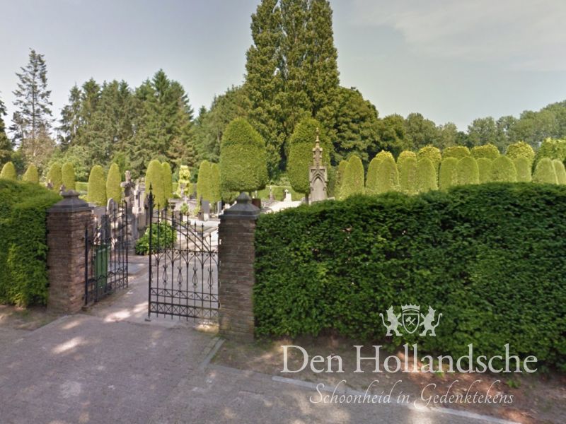 grafstenen Moergestel Begraafplaats parochie St. Jans Onthoofding, Moergestel