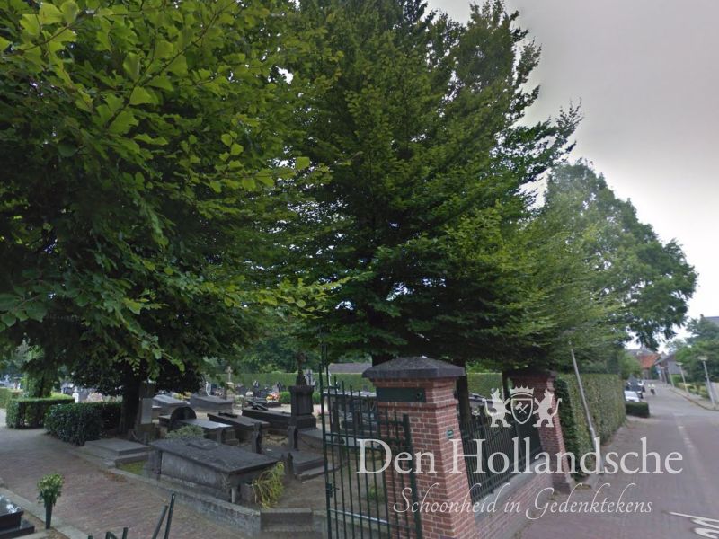 grafstenen Oirschot Rooms Katholieke Begraafplaats Oirschot