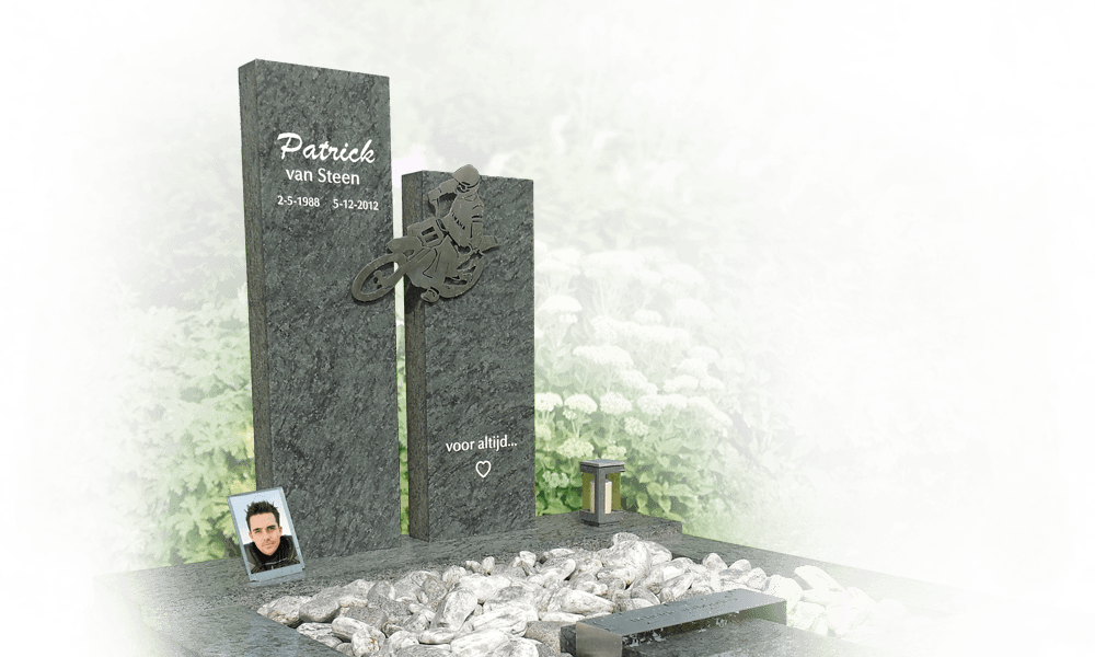 grafsteen limburg motorcrosser rvs vanuit een foto