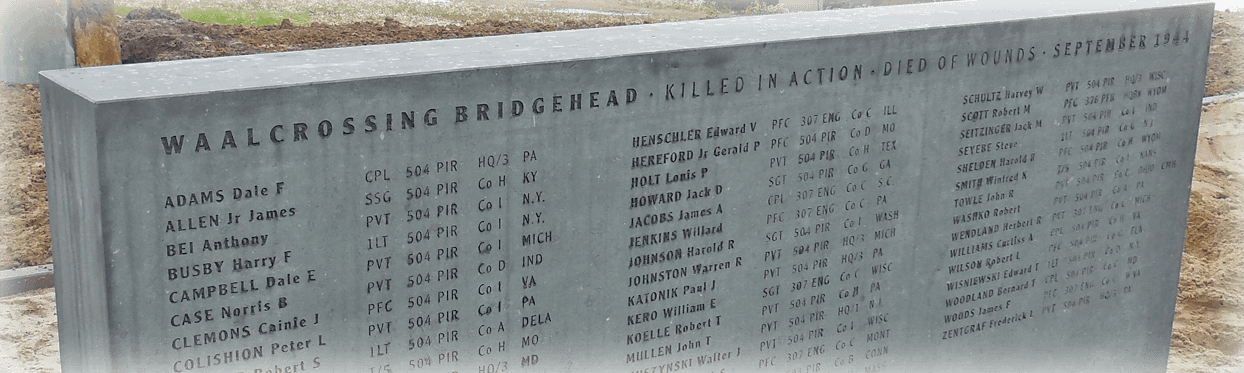 Oorlogsmonumenten Waalcrossing Bridgehead