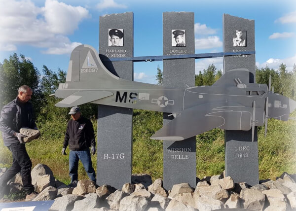 memorial mission Belle B-17G plaatsing sierstenen