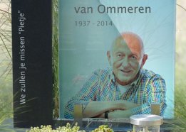 cortenstaal grafmonumenten verwijzing grafstenen met foto