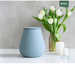 Athos – handgemaakte eco urn in grijsblauw engobe