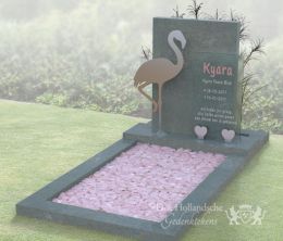 Kindermonument met flamingo van RVS