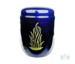 Urn van aluminium met vlammen