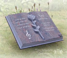 Urnmonument opengeslagen boek