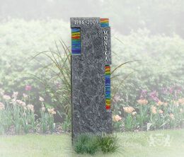 Urnmonument zuil met gekleurd glas