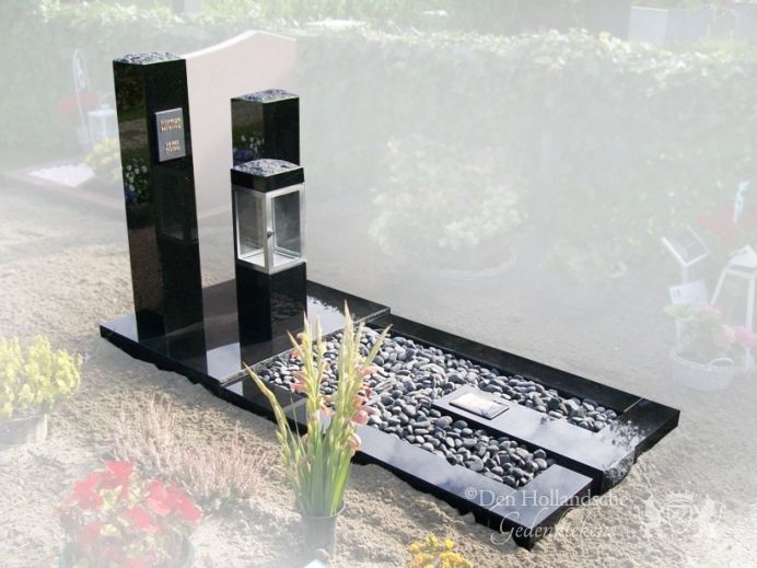 Grafmonument zuilen foto 1