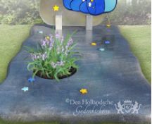 Kindermonument met afbeelding van glas foto 4