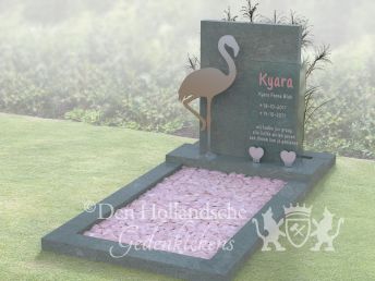 Kindermonument met flamingo van RVS