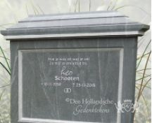 Klassiek vormgegeven familiegrafmonument foto 3