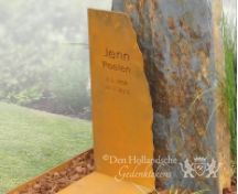 Natuurlijke grafsteen met cortenstalen rand foto 3