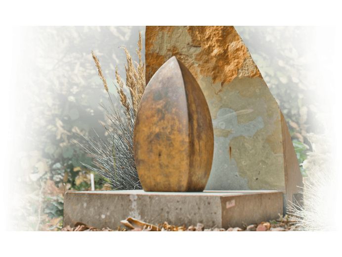 urn-op-monument-natuurlijke-uitstraling.png foto 1