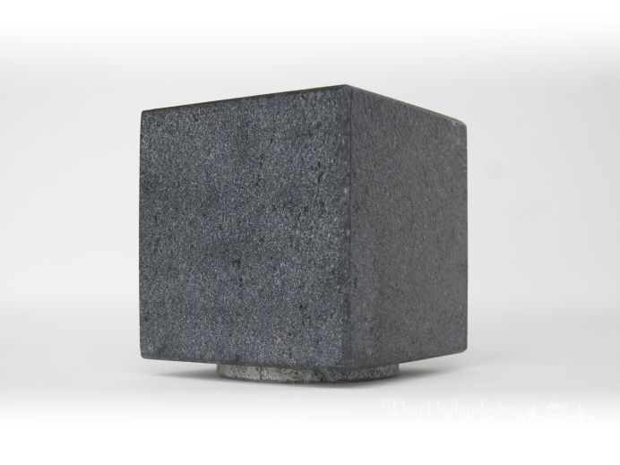 Atos urn natuursteen - Luna Black 0,54l foto 1
