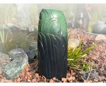 Groene bronzen kunstenaars urn 'Riet' foto 1
