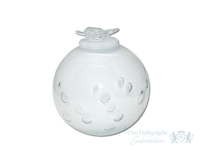 Witte glazen urn met vogel foto 1