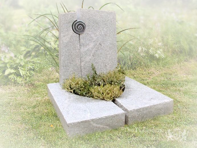 Urnenmonument foto 1