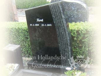 Urnenmonument met ruwe rand