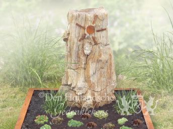 Versteend hout met cortenstaal grafmonument