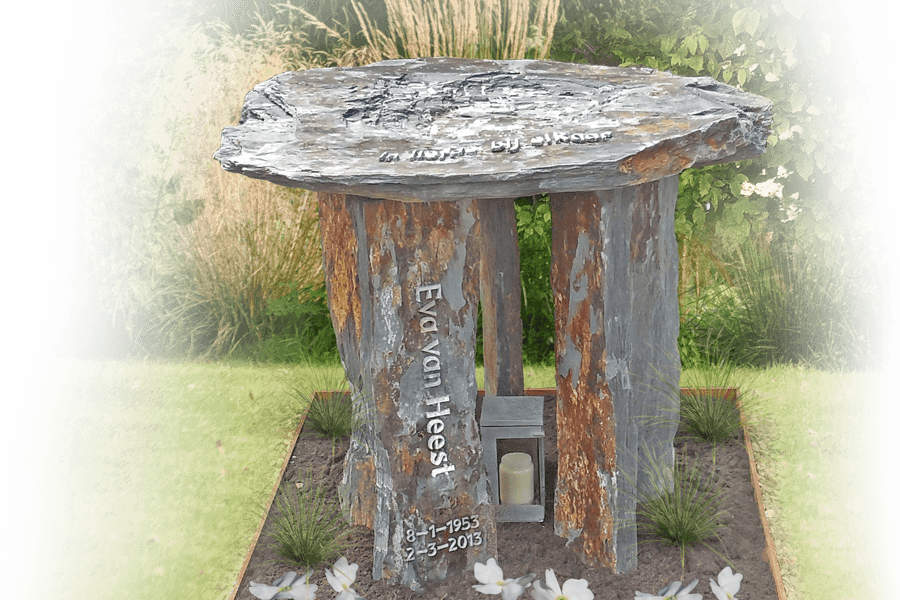 kunstenaars urnengraven natuursteen tafel