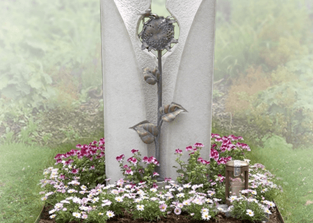 grafbeplanting urnengraf licht natuursteen